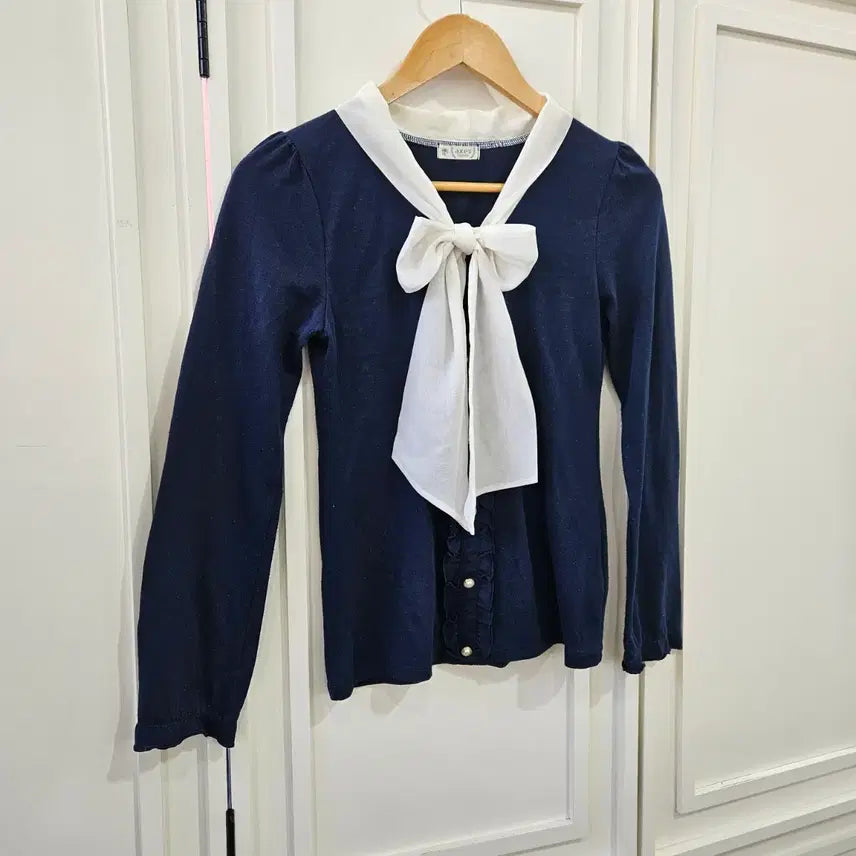 [BUNJANG] axes femme Sailor Top / 엑시즈팜 (axes femme) 리본 세일러 티