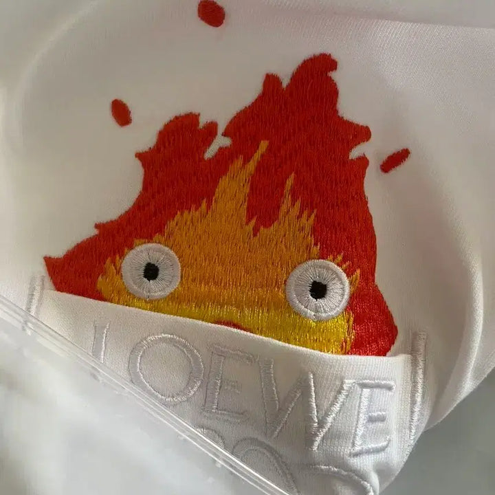[BUNJANG] Loewe Calcifer Embroidered T-shirt / Loewe 지브리 컬렉션 칼시퍼 티셔츠하울의 움직이는 성