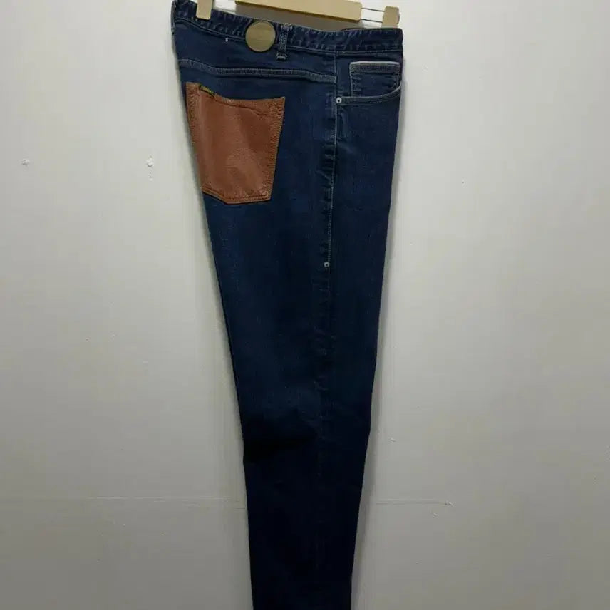 [SOLD OUT] 후부 남성 가죽패치 데님팬츠 2XL