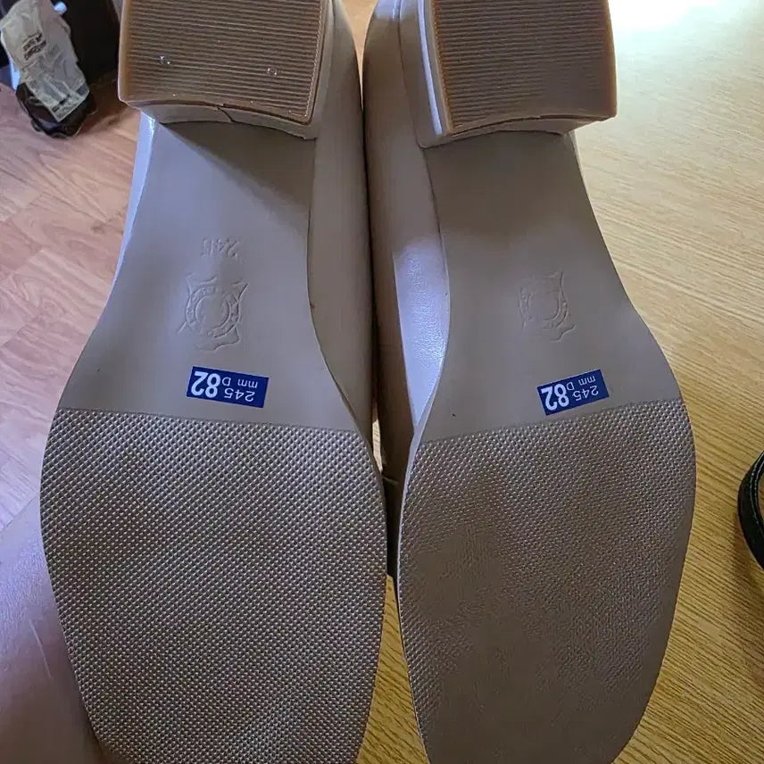 [BUNJANG] Basic Ribbon Heels / 리본 기본 구두 새상품 굽 3센티