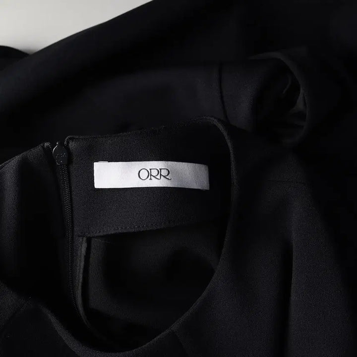 [BUNJANG] Orr 23FW Shirred Detail Long Dress / 오르 Orr 23FW 셔링 디테일 롱 원피스