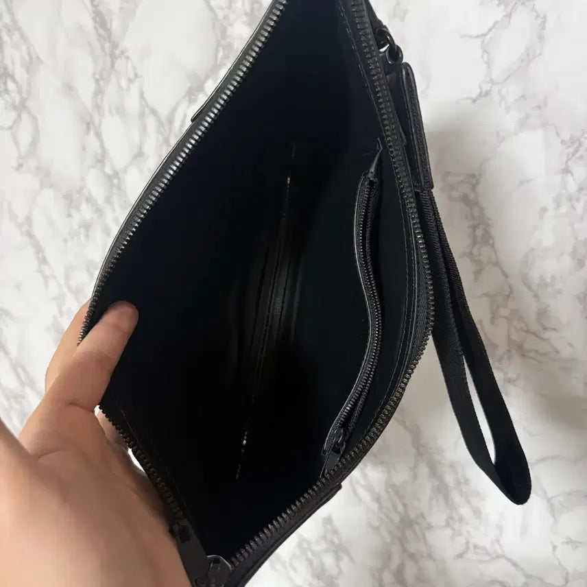 [BUNJANG] Balenciaga Hourglass Clutch / [OS] 발렌시아가 아워글래스 클러치