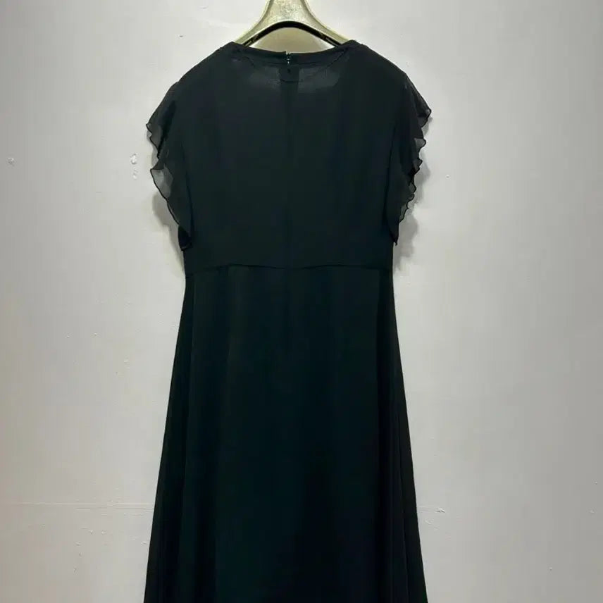 [SOLD OUT] SI 블랙 쉬폰 랩 원피스 프릴 소매  새상품 55사이즈.