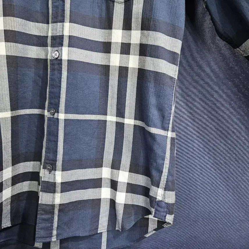 [BUNJANG] Burberry Striped Check Slim Fit Long Sleeve Shirt / 버버리 스트라이프 체크 남성 슬림핏 90~95 긴팔셔츠
