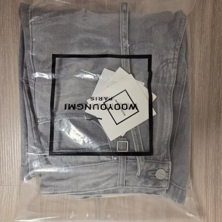 [SOLD OUT] 우영미 24FW 그레이 버뮤다 데님 쇼츠 46