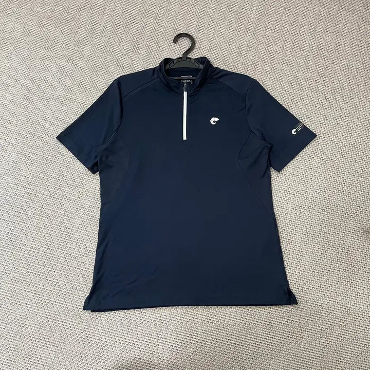 [BUNJANG] Nepa Functional Half-Zip T-shirt / M 네파 등산 반집업 기능성 반팔티 N.7947