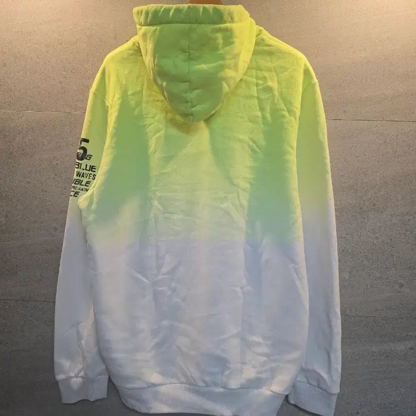 [BUNJANG] CAMP DAVID Neon Green Gradient Hoodie / CAMP SAVID. 네온 그린.후드티셔츠.
