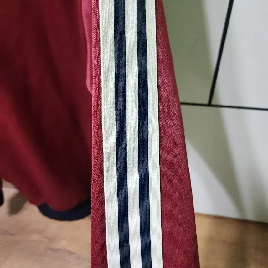 [SOLD OUT] 아스날 버건디