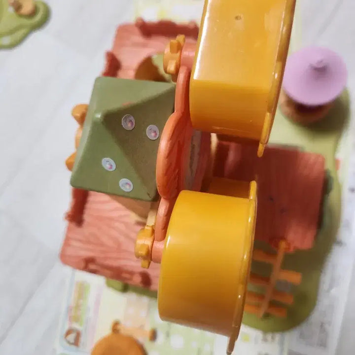 [BUNJANG] Hamtaro Sunflower Ferris Wheel Amusement Park Playset / 방가방가 햄토리 해바라기 관람차 놀이동산 놀이공원 햄토리 하우스 집