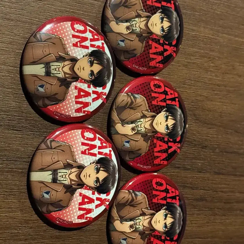 [BUNJANG] Attack on Titan Eren Yeager Badge / 진격의 거인 에렌 예거 뱃지