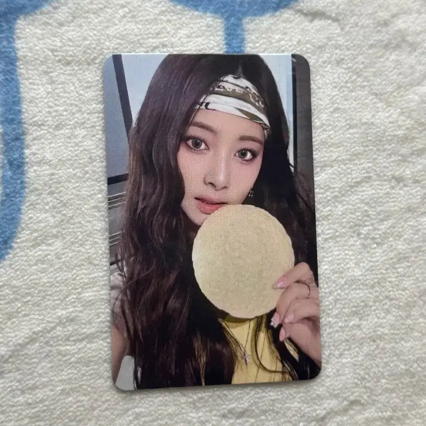[BUNJANG] TWICE Tzuyu Photocard / 트와이스 공방 포카 쯔위 this is for