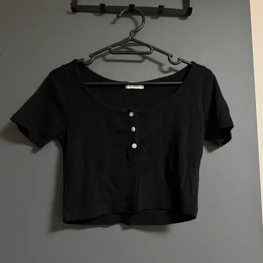 [BUNJANG] Black Crop Layered Short Sleeve T-shirt / 블랙 크롭 레이어드 반팔티