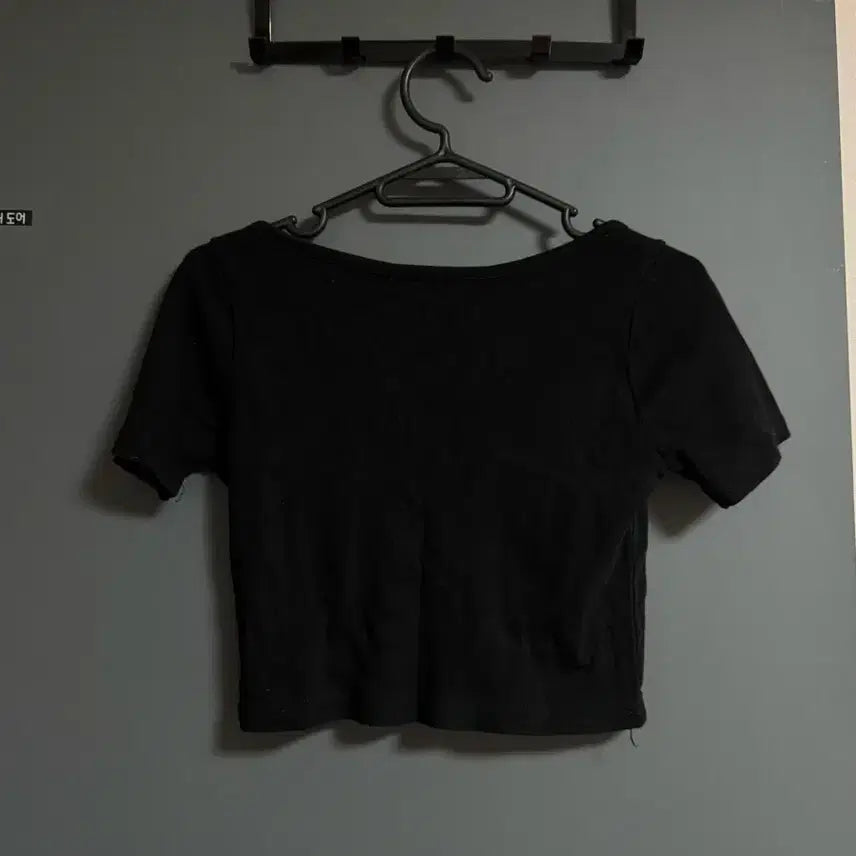 [BUNJANG] Black Crop Layered Short Sleeve T-shirt / 블랙 크롭 레이어드 반팔티