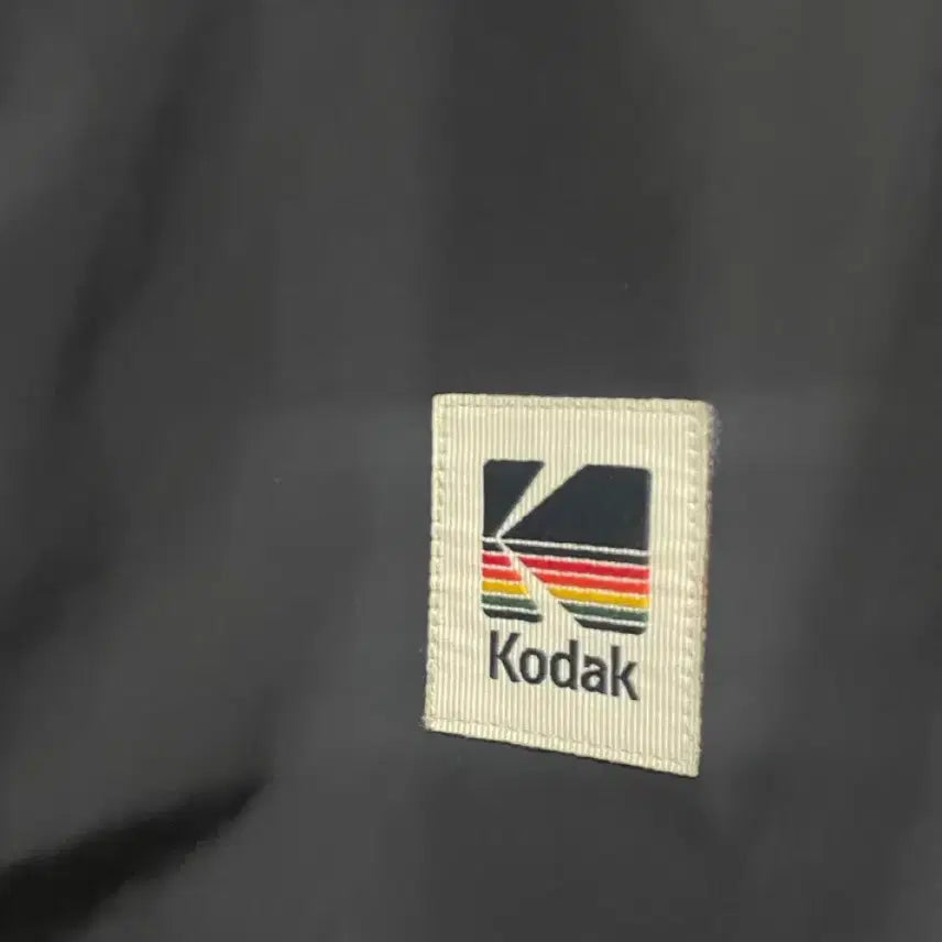 [BUNJANG] Kodak Essential Packable Coach Jacket / Black / [코닥 에센셜 패커블 코치 자켓 / 블랙]
