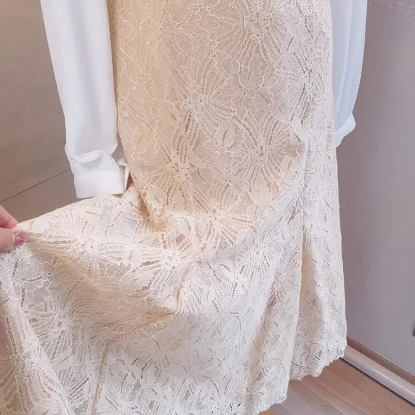 [BUNJANG] MICHAA French Lace Mermaid Skirt / 정가96만 미샤 프랑스 레이스 스커트  새상품 하객룩 추천