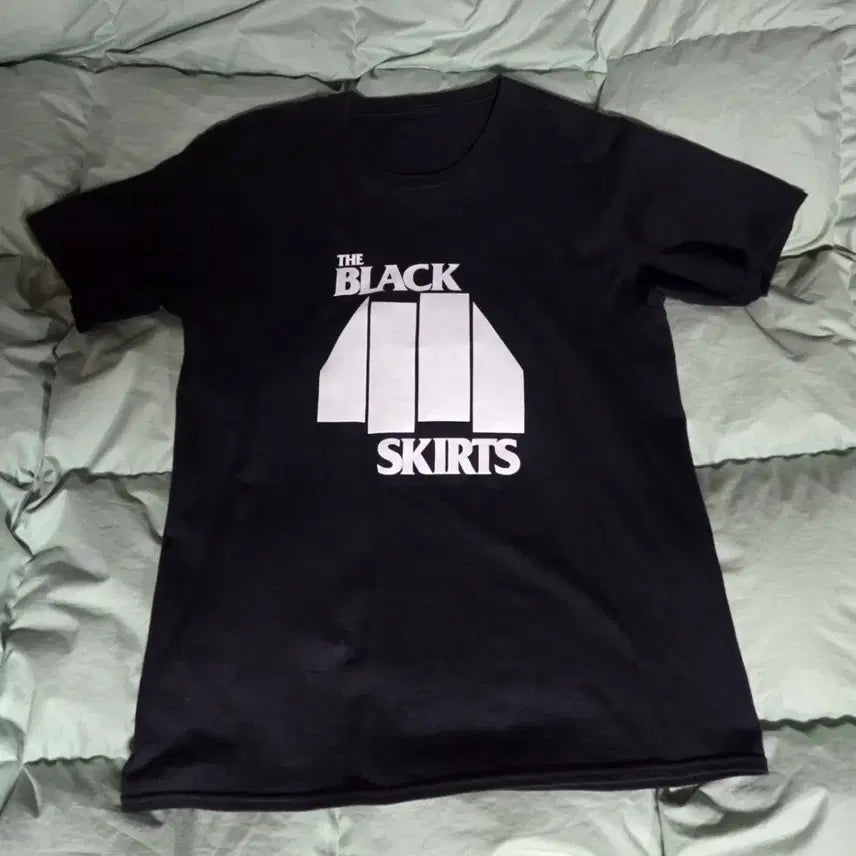 [BUNJANG] The Black Skirts T-shirt / 검정치마 티셔츠