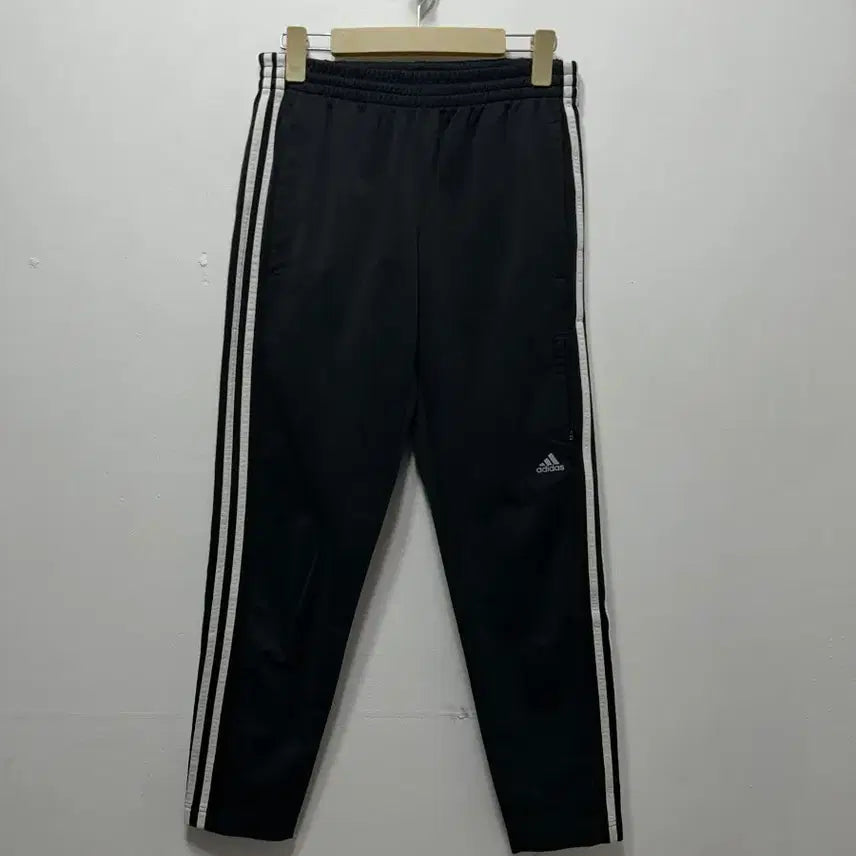 [BUNJANG] Adidas Three-Stripe Training Pants Black M / 아디다스 삼선 트레이닝 바지 블랙 M 95사이즈