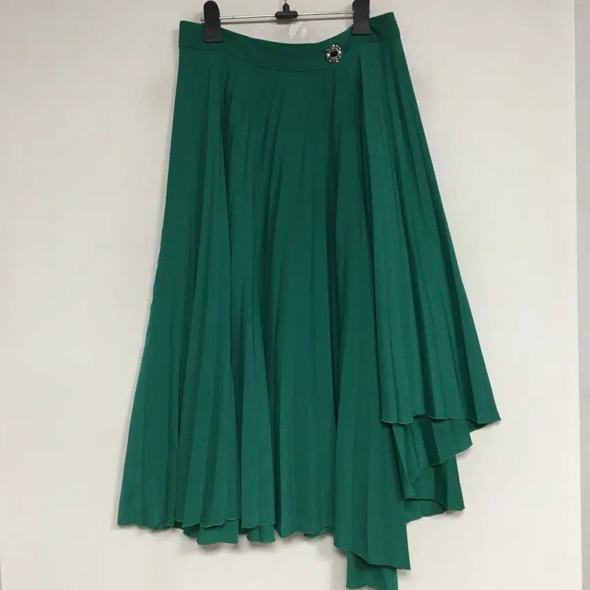 [BUNJANG] Sandro Asymmetric Pleated Skirt Size 1 / SANDRO 산드로 언발 플리츠 스커트 1