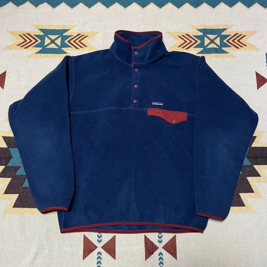 [SOLD OUT] 파타고니아 신칠라 라이트 네이비 M