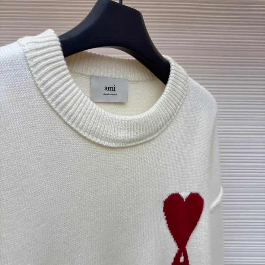 [BUNJANG] AMI Heart Logo Knit Ivory / 아미 AMI 하트 로고 니트 아이보리