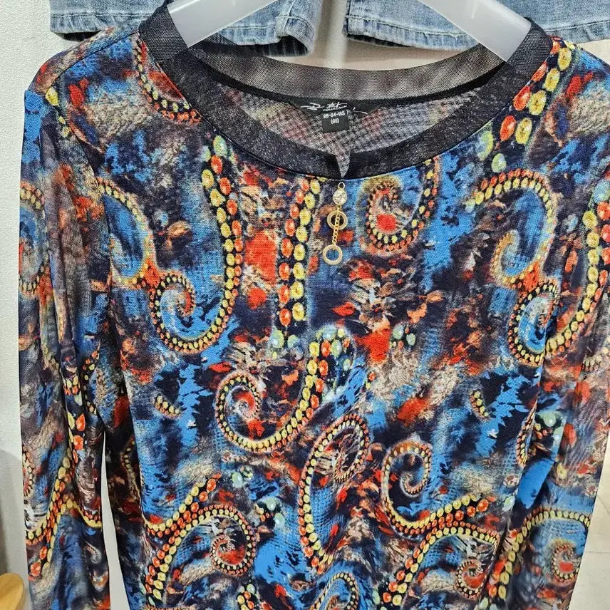 [BUNJANG] Pattern See-Through Long Sleeve T-Shirt / 패턴 시스루 긴팔 티셔츠