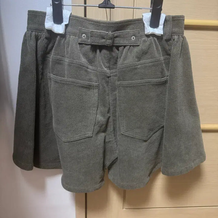 [BUNJANG] System Corduroy Mini Flare Skirt / 한섬 시스템 코듀로이 미니 플레어 스커트 64