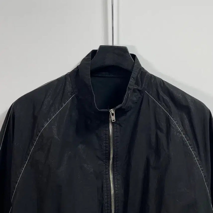 [BUNJANG] Matinkim Spell Out Coated Windbreaker / 마땡킴 스펠아웃 코팅 바람막이 (on.626)
