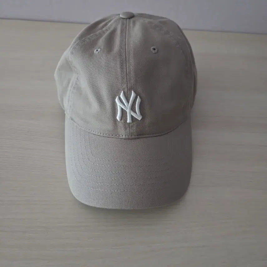 [SOLD OUT] 엠엘비 볼캡