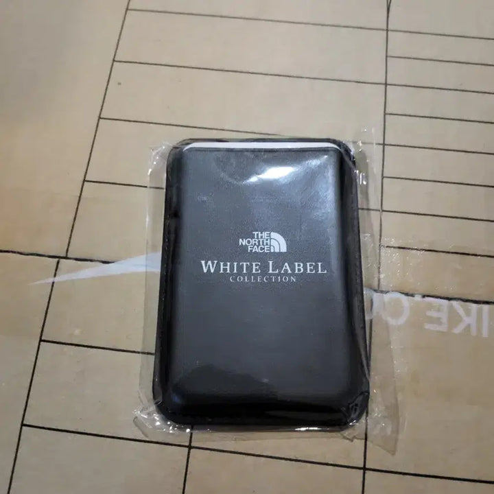 [BUNJANG] The North Face White Label Card Wallet Black / 노스페이스 화이트라벨 카드지갑 블랙