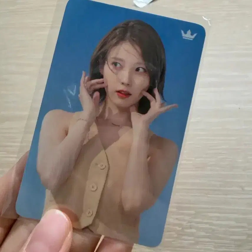 [BUNJANG] IU J.ESTINA Photocard / 아이유 제이에스티나 포토카드