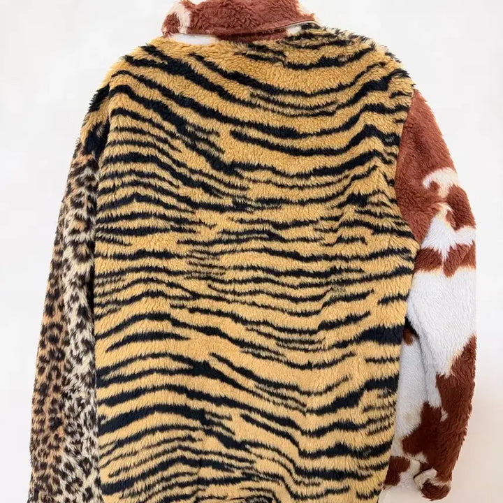 [BUNJANG] Beams Leopard Cow Pattern Fleece Jumper / Beams Fleece