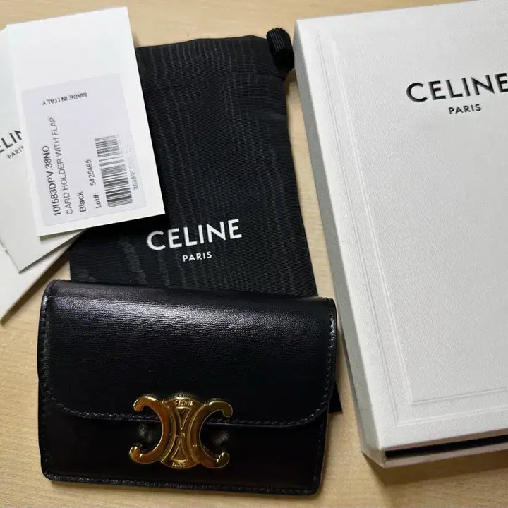 [BUNJANG] Celine Triomphe Flap Card Wallet - Shiny Calfskin / 셀린느 트리옹프 플랩 카드 지갑 - 샤이니 카프스킨