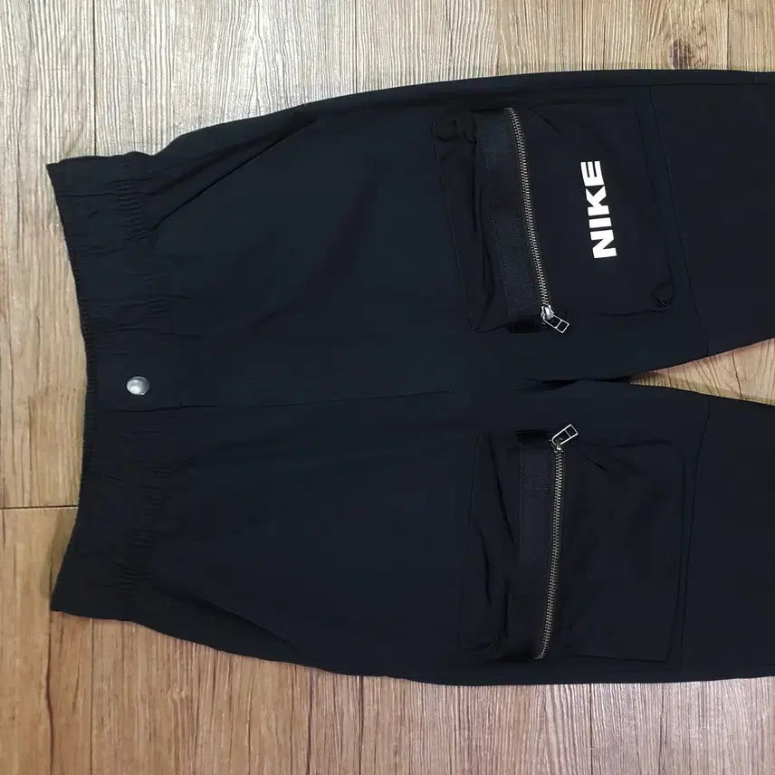 [SOLD OUT] 나이키 카고바지 M사이즈