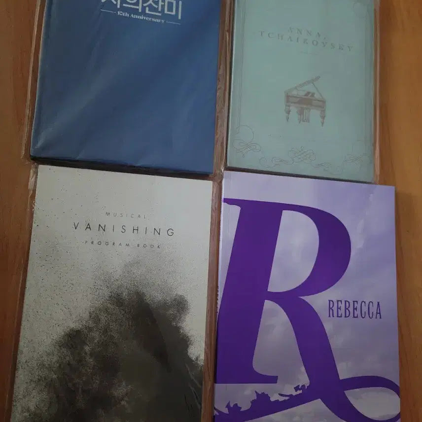 [BUNJANG] Enok Musical Polaroid 6-Piece Set / 에녹 뮤지컬 폴라로이드 6장외기타