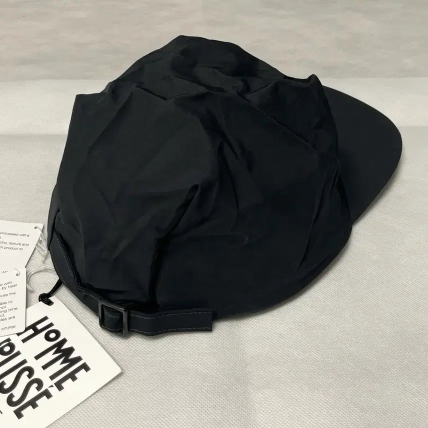 [SOLD OUT] (새상품) 이세이미야케 25fw STONE 캡 모자/블랙