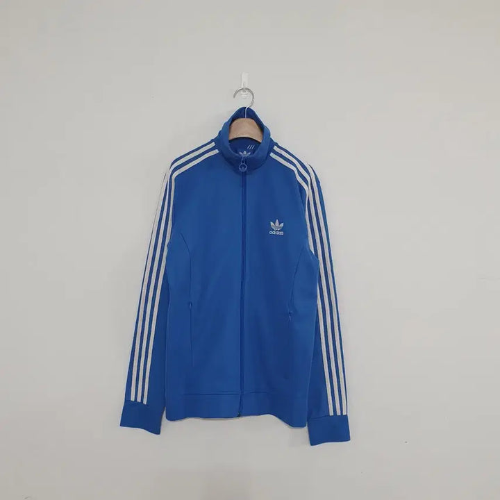 [SOLD OUT] No.26031310 아디다스 삼선 트랙탑 유로파져지 블루
