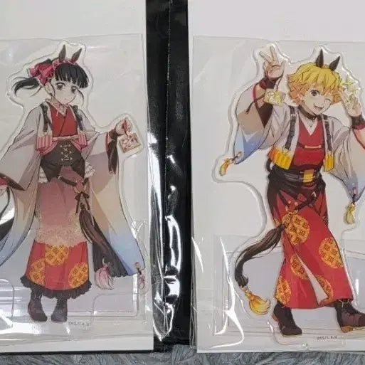 [BUNJANG] Demon Slayer Zenitsu and Kanao Acrylic Stand Bundle Set / 귀멸의칼날 말의해 아크릴 젠이츠 카나오 일괄 판매