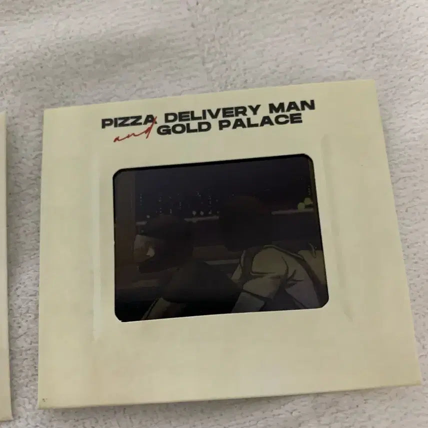 [BUNJANG] Pizza Delivery Guy &amp; Gold Palace Merchandise Bundle Set / 피자배달부와 골드팰리스 피달부 굿즈