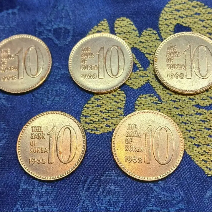 [BUNJANG] 1968 10 Won Coin Bundle Set / 1968년 10원 동전 5개 일괄