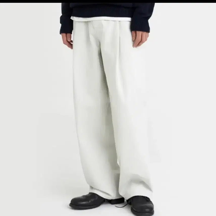 [BUNJANG] Youth Structure Wide Denim Light Gray M Size / (M) 유스 스트럭쳐 와이드데님 라이트그레이