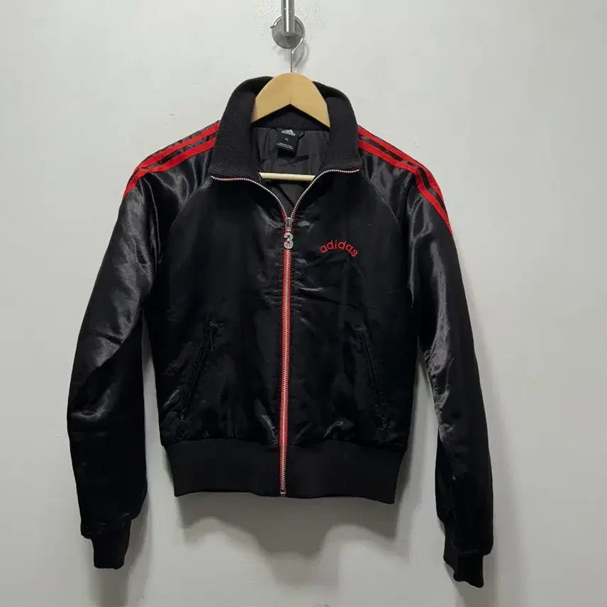 [BUNJANG] Adidas Satin Quilted Bomber Jacket / 아디다스 세틴 누빔 범보자켓 집업 S