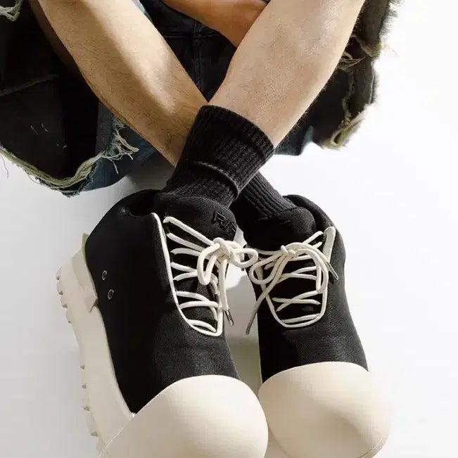 [BUNJANG] FVVO X Rockstar Chic Sold Low Boots / [해외] FVVO X 락스타 씨크 솔드 로우 부츠 26SS