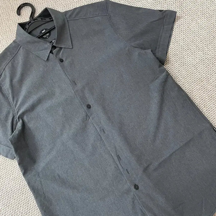 [BUNJANG] Millet Golf Short Sleeve Shirt - N.8023 / XL 밀레 골프 반팔 셔츠 남방 N.8023