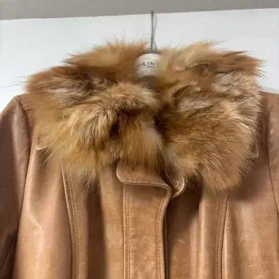 [BUNJANG] Burberry Leather Fur Coat / 버버리 가죽 퍼 코트
