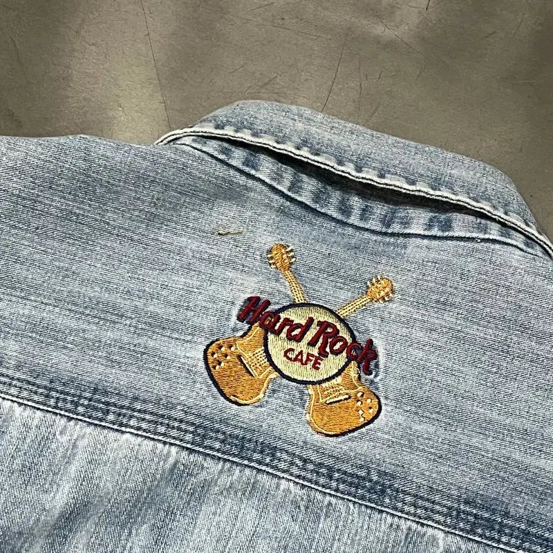 [BUNJANG] Hard Rock Cafe Embroidered Denim Shirt / 하드락카페 자수 데님 셔츠 y15809