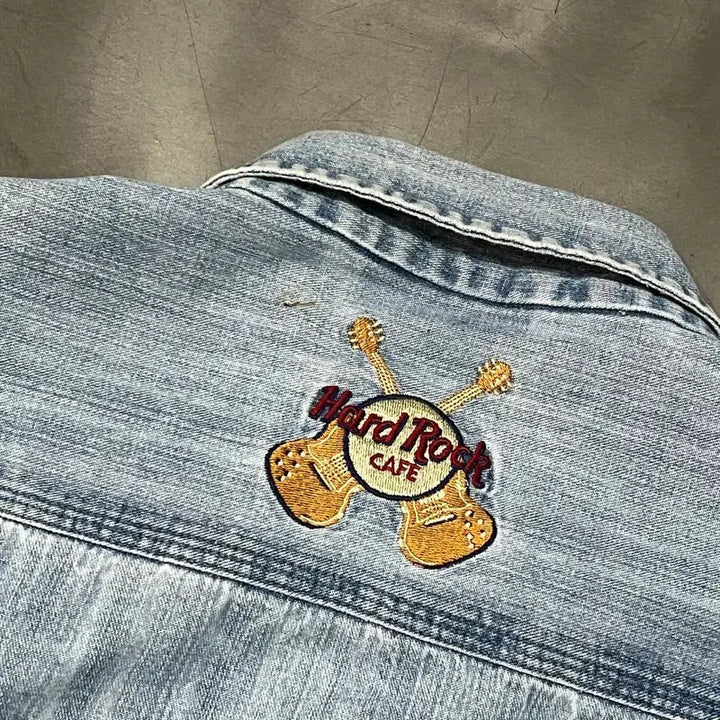 [BUNJANG] Hard Rock Cafe Embroidered Denim Shirt / 하드락카페 자수 데님 셔츠 y15809