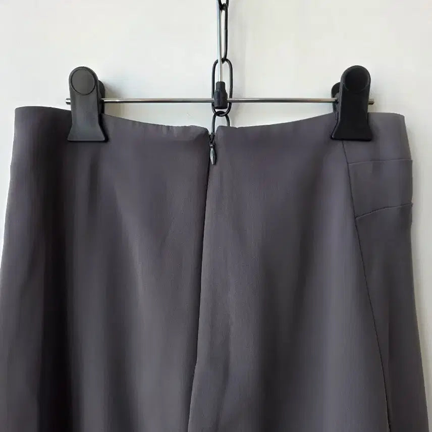 [SOLD OUT] 26)카키 언발 스커트