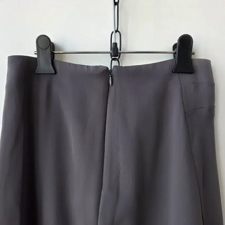 [SOLD OUT] 26)카키 언발 스커트