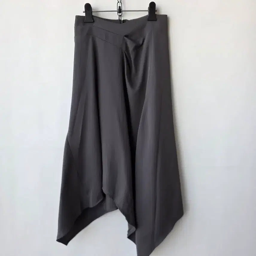 [SOLD OUT] 26)카키 언발 스커트