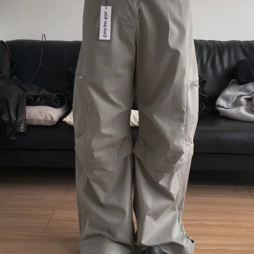 [SOLD OUT] 코스트퍼킬로 MODULER CARGO PANTS OLIVE